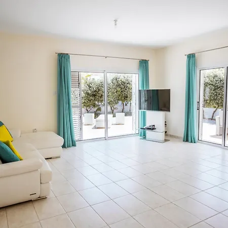 Elli Seaside Villa