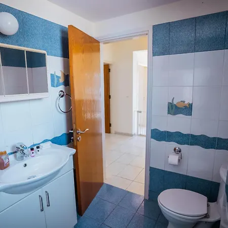 Elli Seaside Villa Paralimni