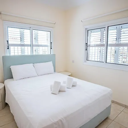 Elli Seaside Villa *